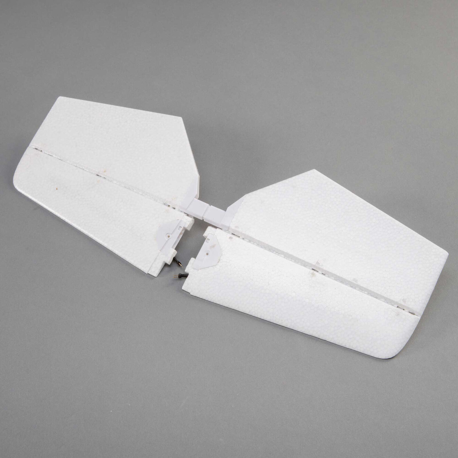 Horizontal stabilizer: Night Timber X