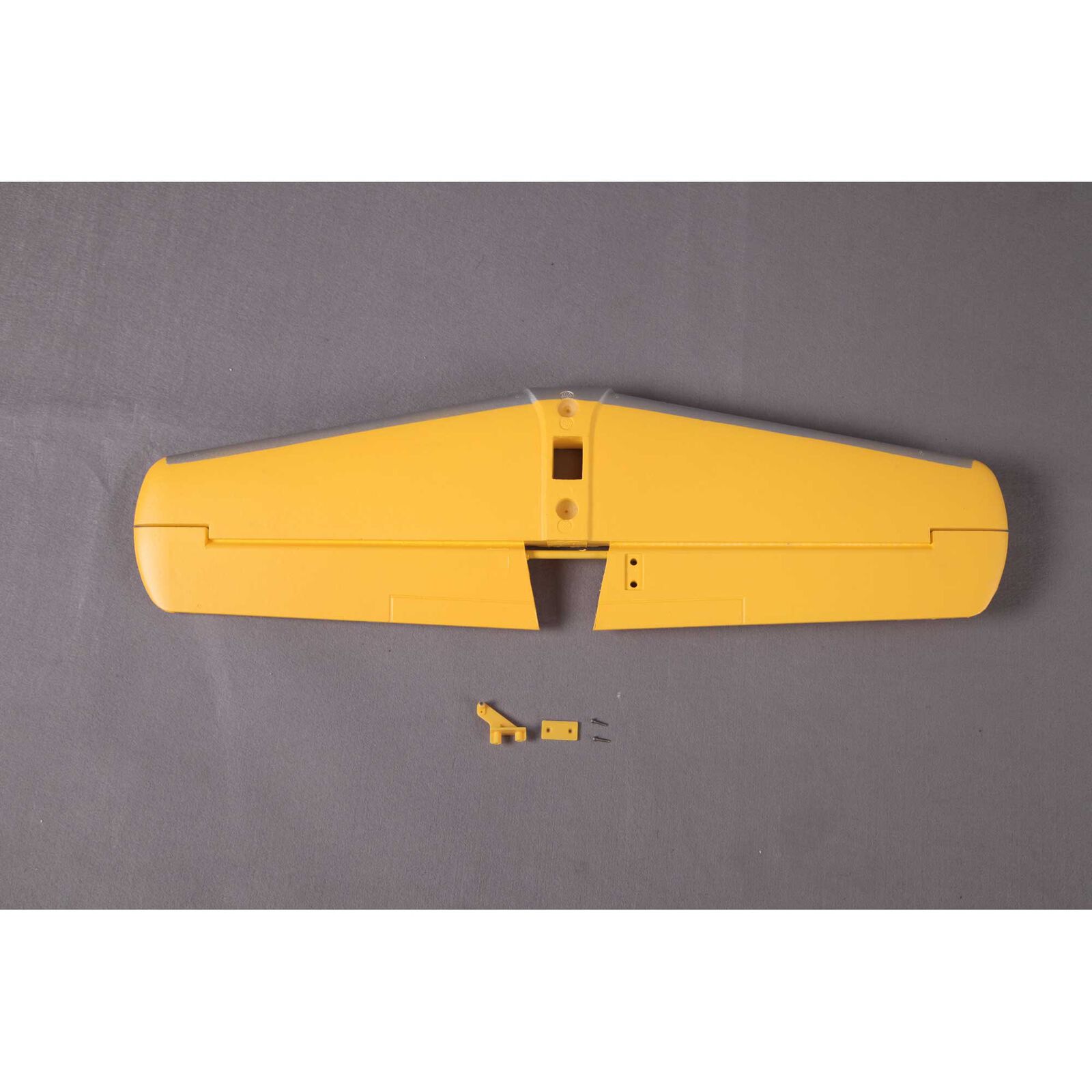 Horizontal Stab: T28 V4 1400m, Yellow
