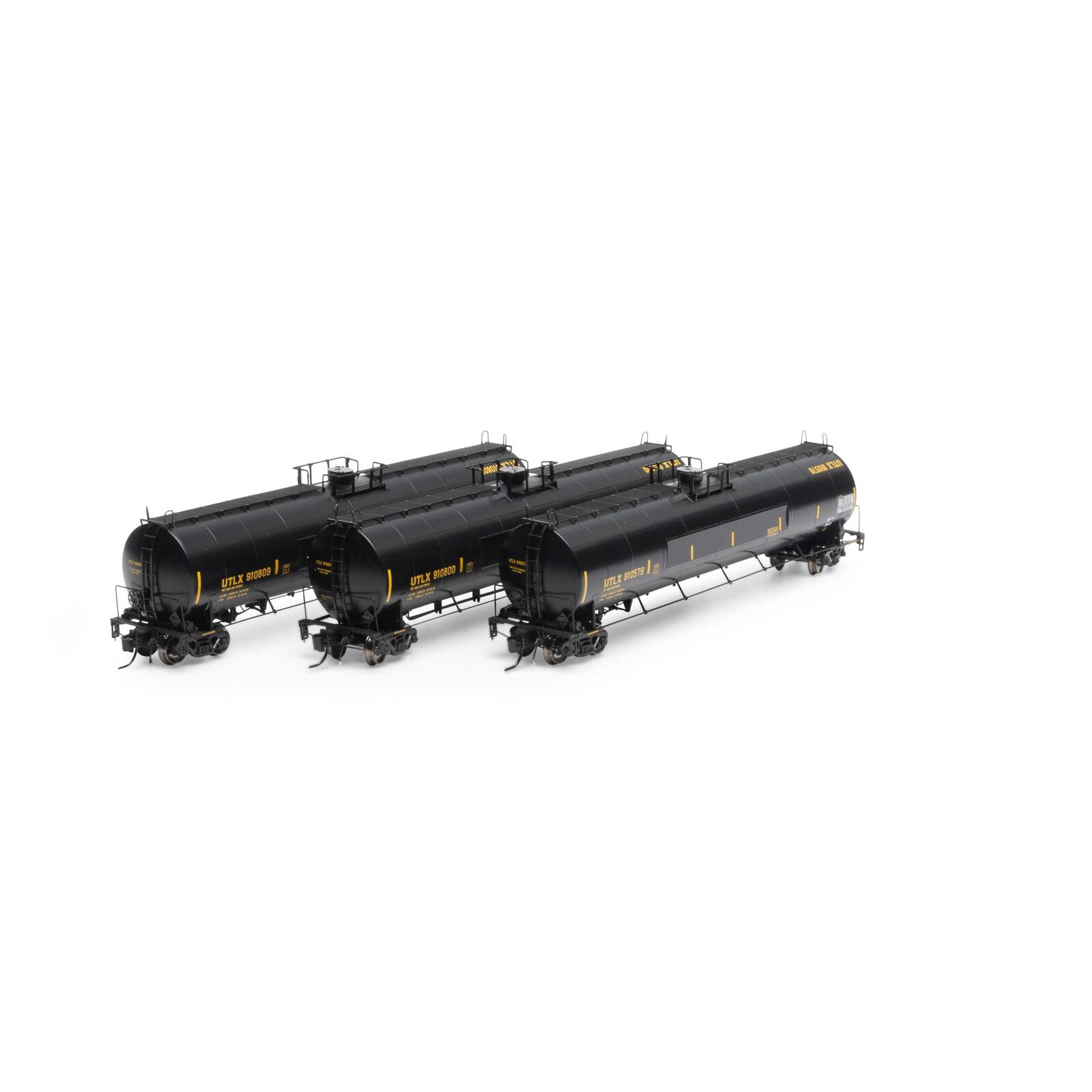 N 33,900-Gallon LPG Tank, UTLX #2 (3)