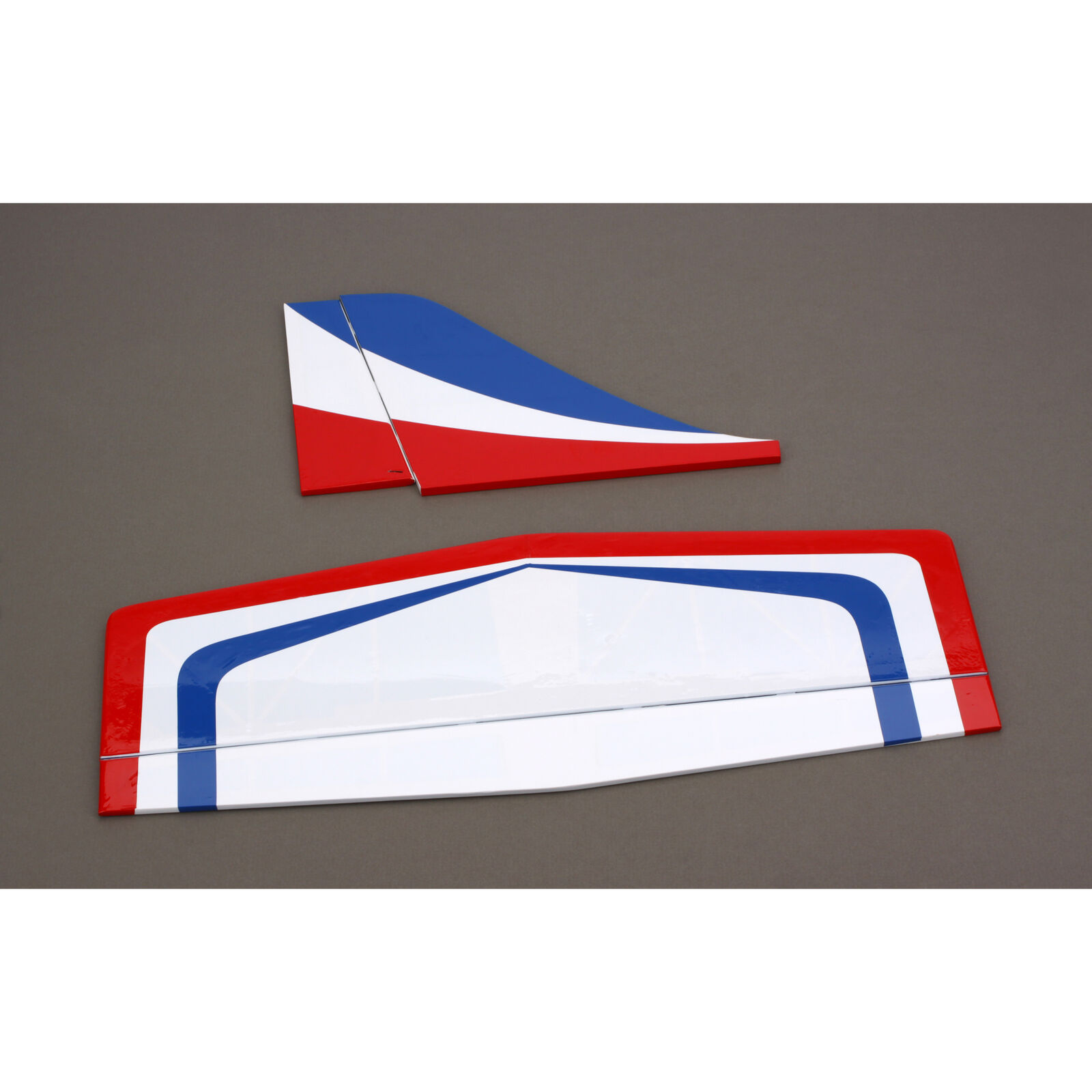 Tail Set: Leader 480