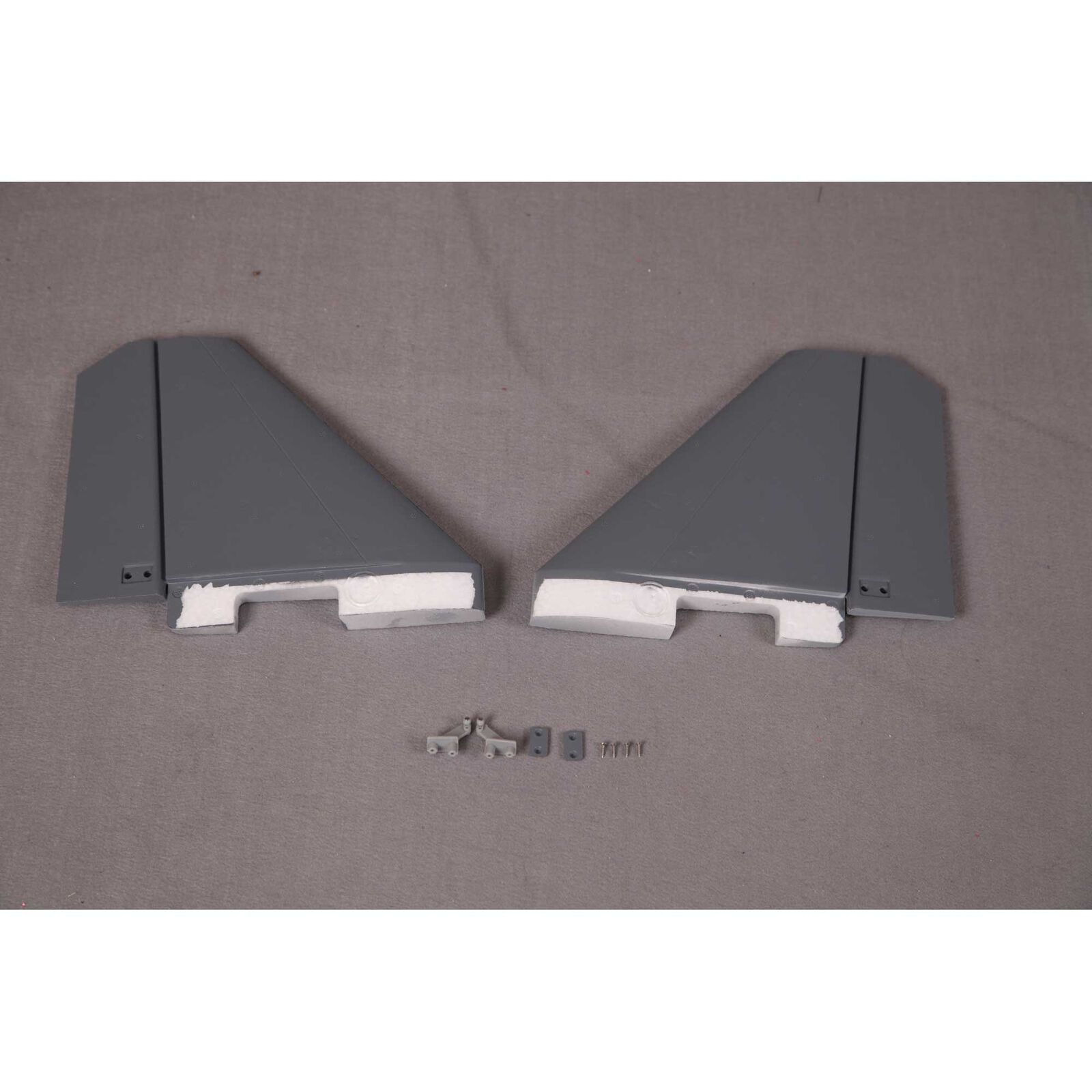 Horizontal Stabilizer: F-16C 70mm