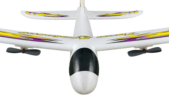 Powerful twin motors make the Twin Explorer more maneuverable than similarly-sized single-motor gliders. Powerful twin motors make the Twin Explorer more maneuverable than similarly-sized single-motor gliders.