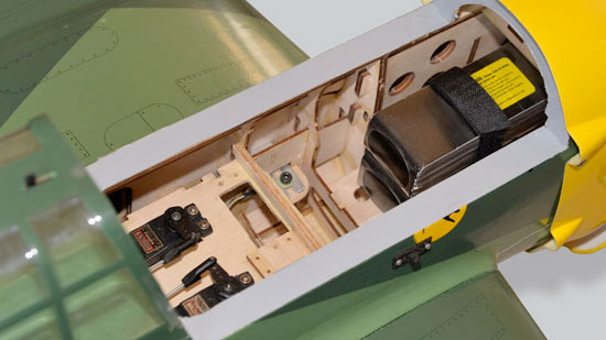 Phoenix Model Stuka Ju 87 GP/EP ARF - Easy-access radio box Phoenix Model Stuka Ju 87 GP/EP ARF - Easy-access radio box