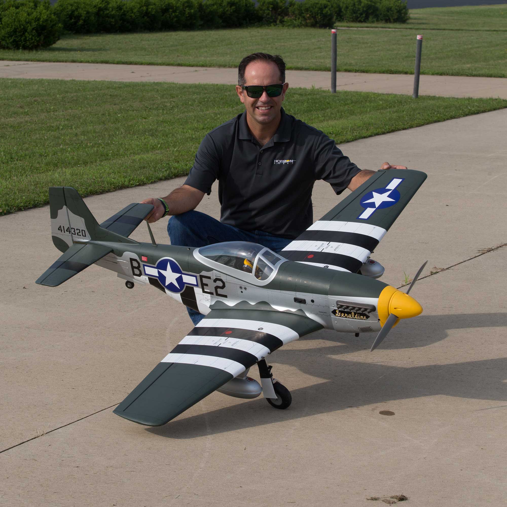 P-51D Mustang 20cc ARF, 69.5" with E-flite Electric Retract Set, Brushless Motor, and Spektrum Smart ESC